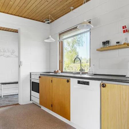 3 Bedroom Beautiful In Sydals Holiday home *