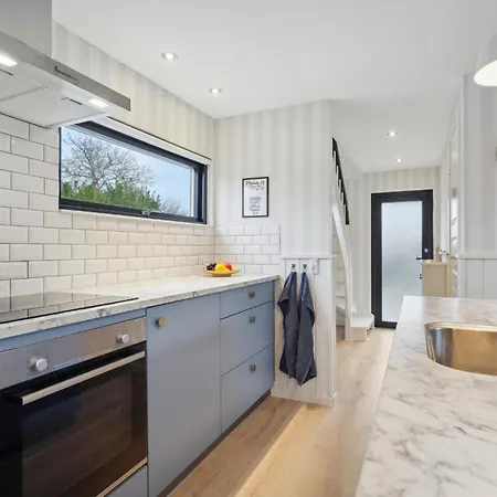 3 Bedroom Beautiful In Sydals Hébergement de vacances *