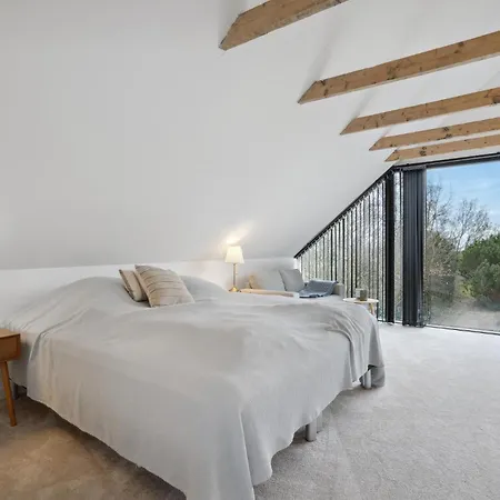 Holiday home 3 Bedroom Beautiful In Sydals *